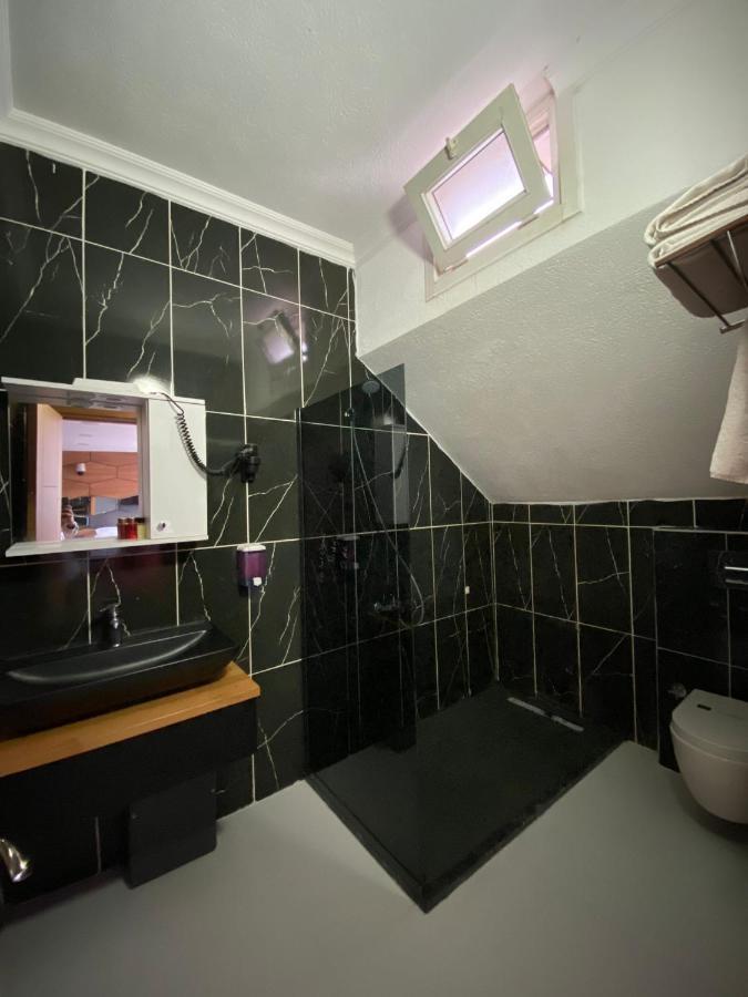216 Hill Suites Istanbul Exterior photo